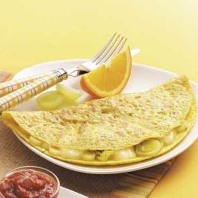 omelete de alho-poró e brie