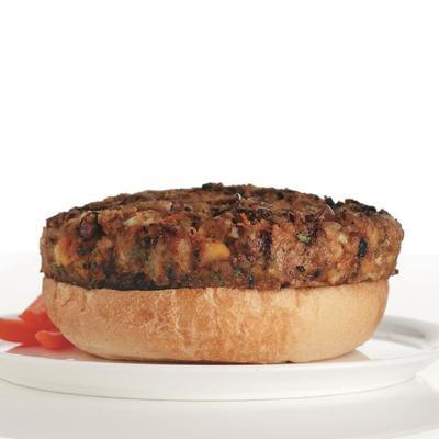 grão de bico e noz hambúrguer grega com molho de pepino