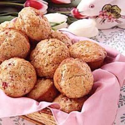 muffins de noz-pecã ruibarbo