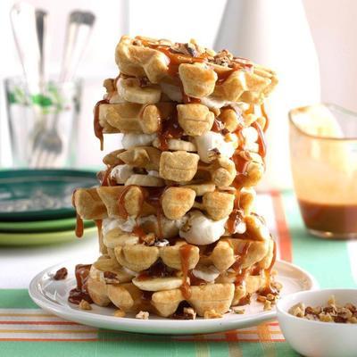 bolo de café de banana e nozes waffle