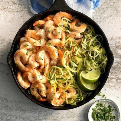 tequila cal camarão zoodles