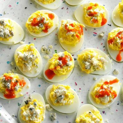 búfalo frango ovos cozidos