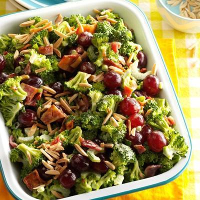 salada de brócolis suprema