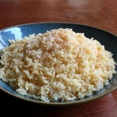 arroz de coco saboroso