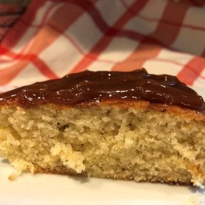 fácil bolo de aniversário amarelo sem glúten