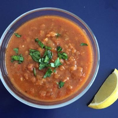 sopa de lentilha vermelha turca vegan