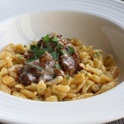 spätzle (também conhecido como spaetzle)