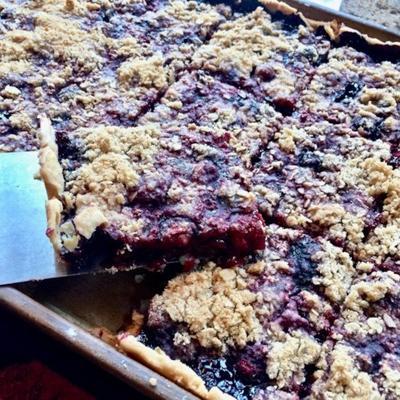 fácil torta de torta de crumble de três baga