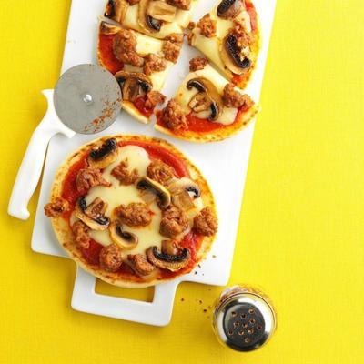 pita suíça de cogumelo pizzas