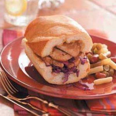 sanduíche de repolho de lombo de porco