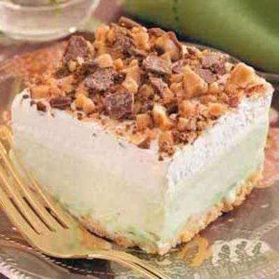 sobremesa de sorvete de pistache