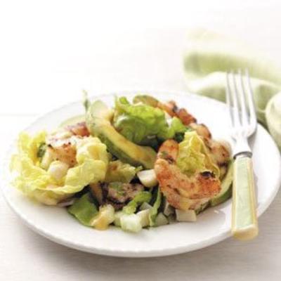 camarão tropical e salada de vieiras