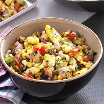 salada de milho grelhado marinado