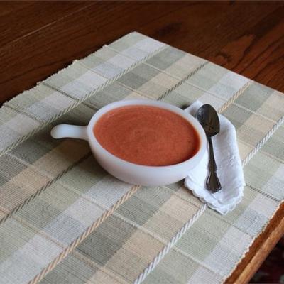 creme de baixo teor de gordura de sopa de tomate