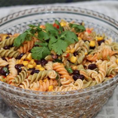 salada de macarrão mexicali