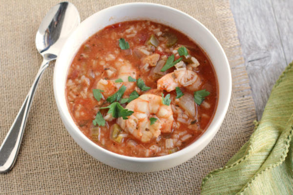 jambalaya para a panela de barro