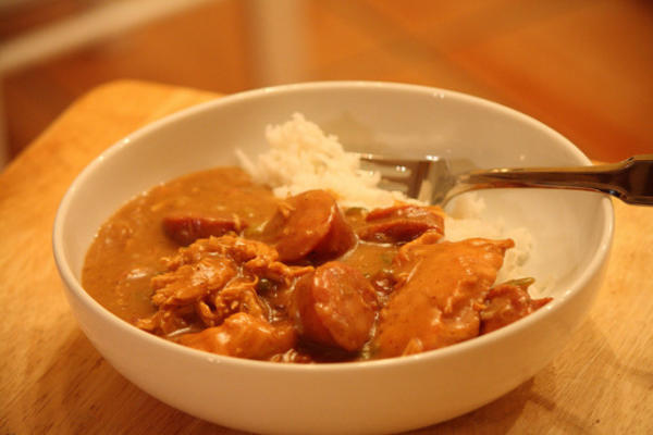 Frango louisiana e linguiça gumbo (o material real)