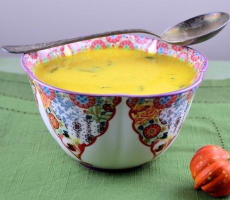 sopa de abóbora ao curry