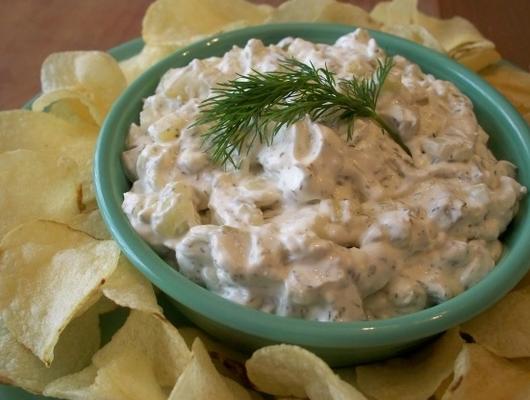 dill pickle dip