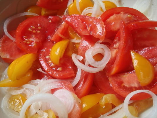 tomates marinados gregos
