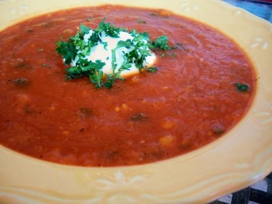 sopa de tomate e lentilha vermelha