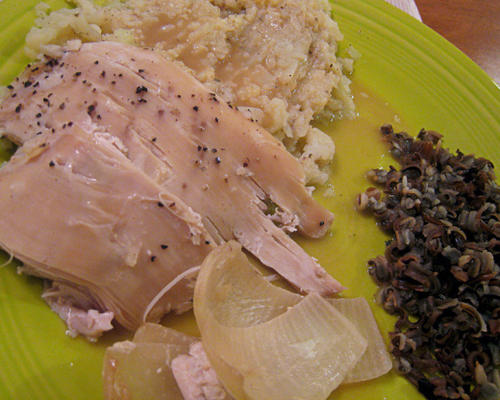 peito de peru simples panela de barro