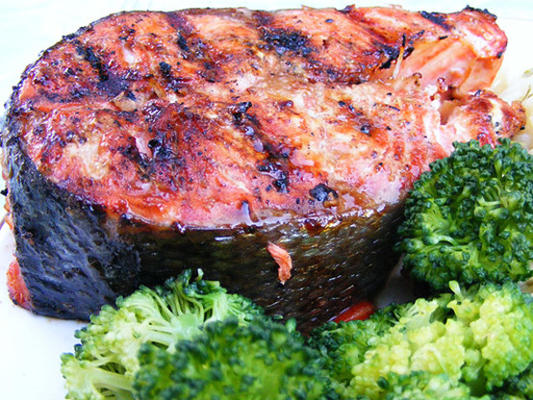 salmão grelhado envidraçado fácil