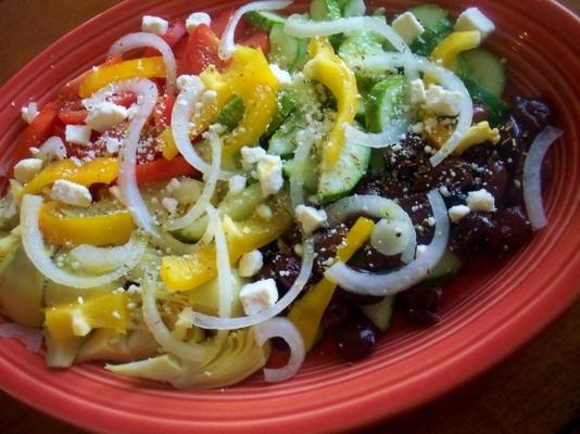 salada grega composta