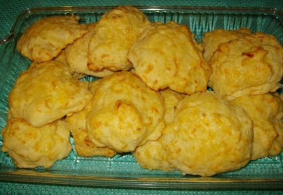 biscoitos de alho-queijo dixie stampede