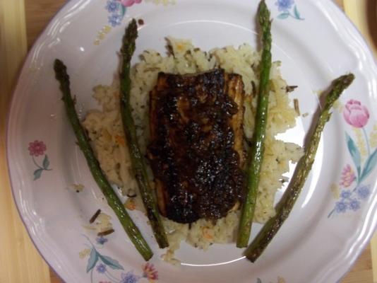 limão e mel marinado mahi-mahi w / esmalte