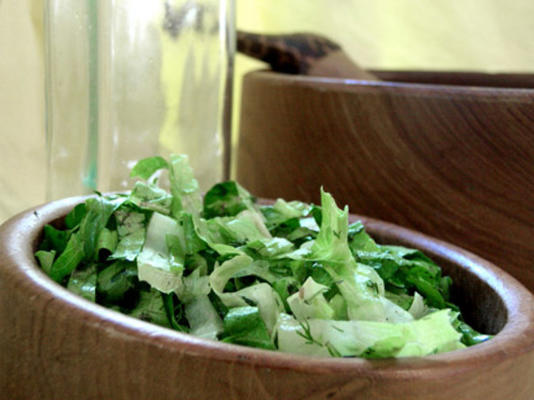salata marouli (salada de alface romana)