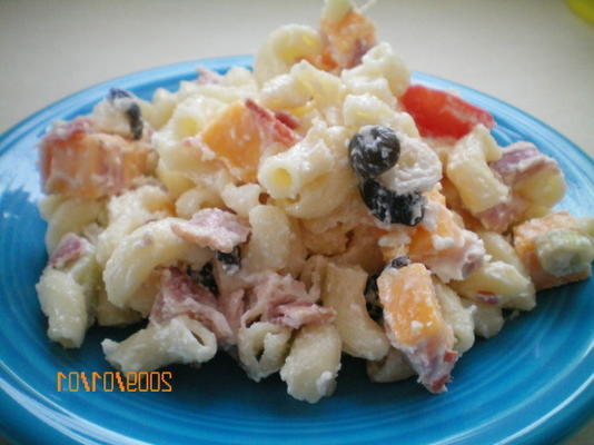 salada de macarrão de bacon club