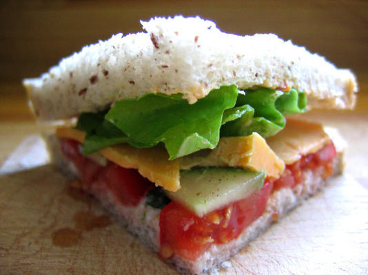 sanduíche de salada de verão