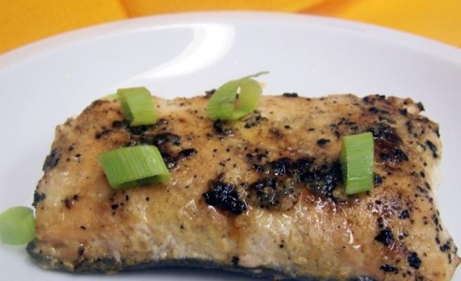 mostarda de mel grelhado salmão ou atum bifes