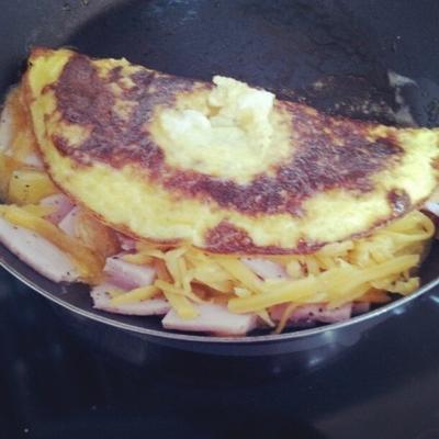 omelete de presunto e queijo