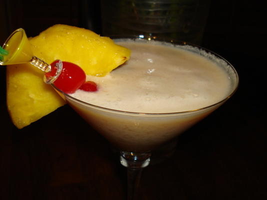 martini de abacaxi de cabeça para baixo