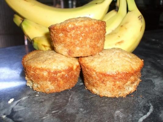 bolinhos de noz de macadâmia de banana