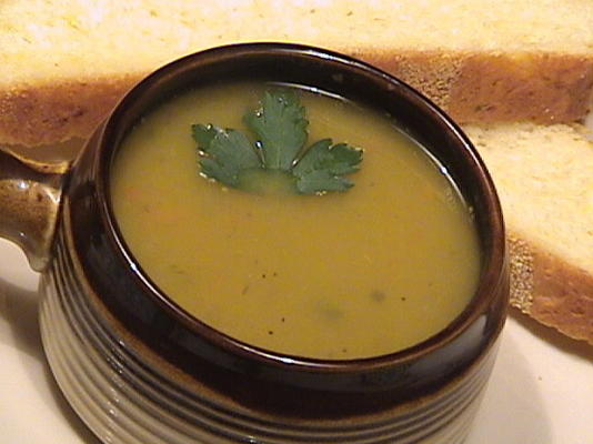 sopa de alho-poró menonita
