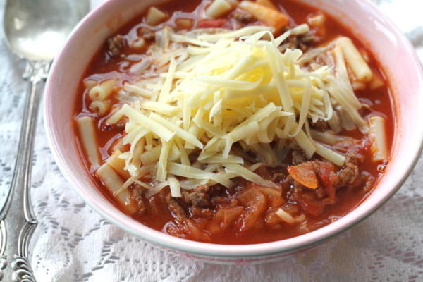 sopa de tomate macarrão