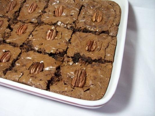 brownies de chocolate pecan