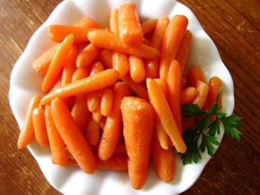 cenouras vitrificadas dijonnaise