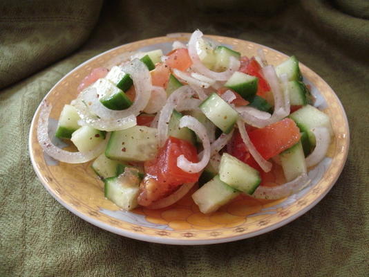 salada iraquiana 'summag' - salada sumac.