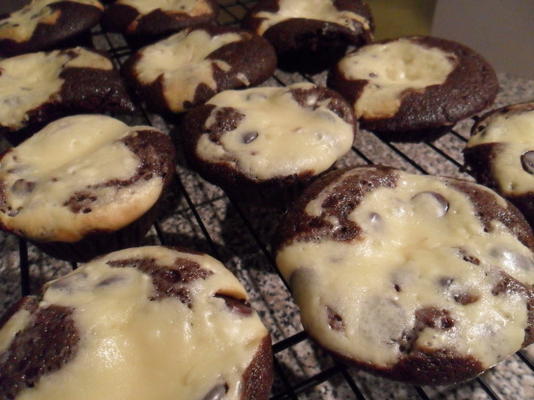 Queques de creme de queijo e muffins de chocolate