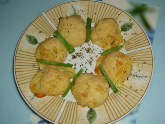 puffs de queijo mozzarella (piumini di mozzarella al forno)