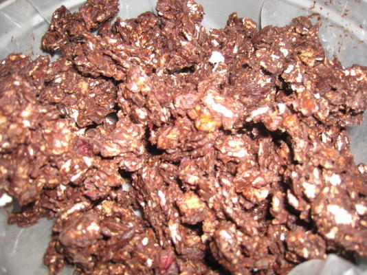 aglomerados de chocolate matzoh