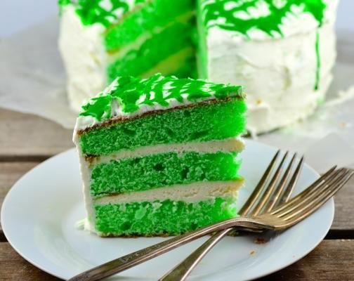 bolo de veludo verde