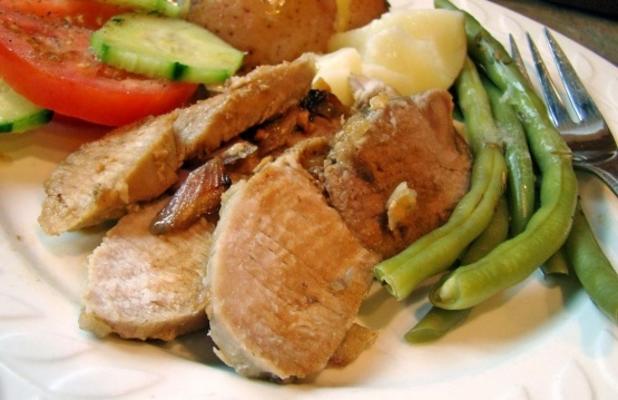 costeletas de porco com alho e cebola (suon uop hanh toi nuong)