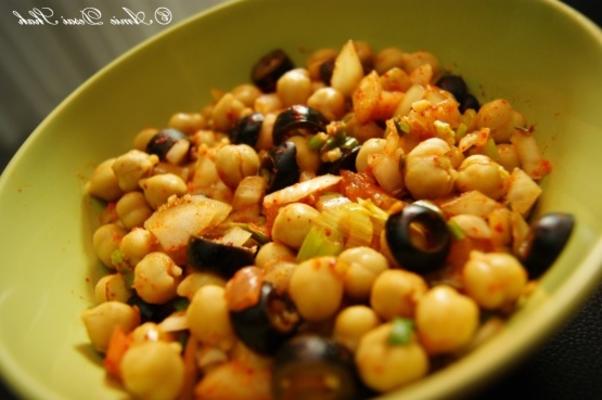 salada de grão de bico e azeitona