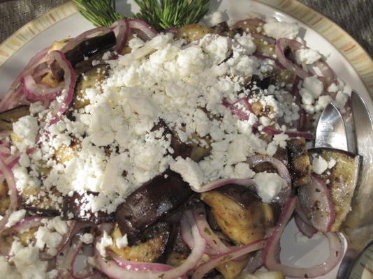 salada de beringela e queijo feta grelhada (bobby flay)