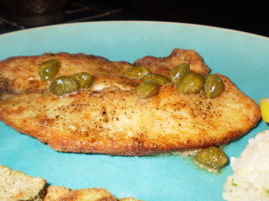 peixe meuniere com alcaparras